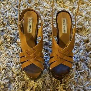 Steve Madden Women's Brown Wedge Sandals